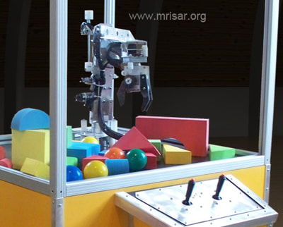 MRISAR's 3 Finger Robot Arm Base Mounted Exhibit